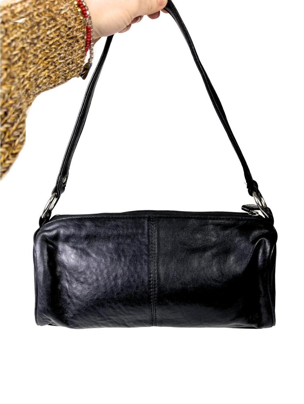 Wilsons Genuine Leather Black Baguette Shoulder Bag Y2K Minimalist Purse